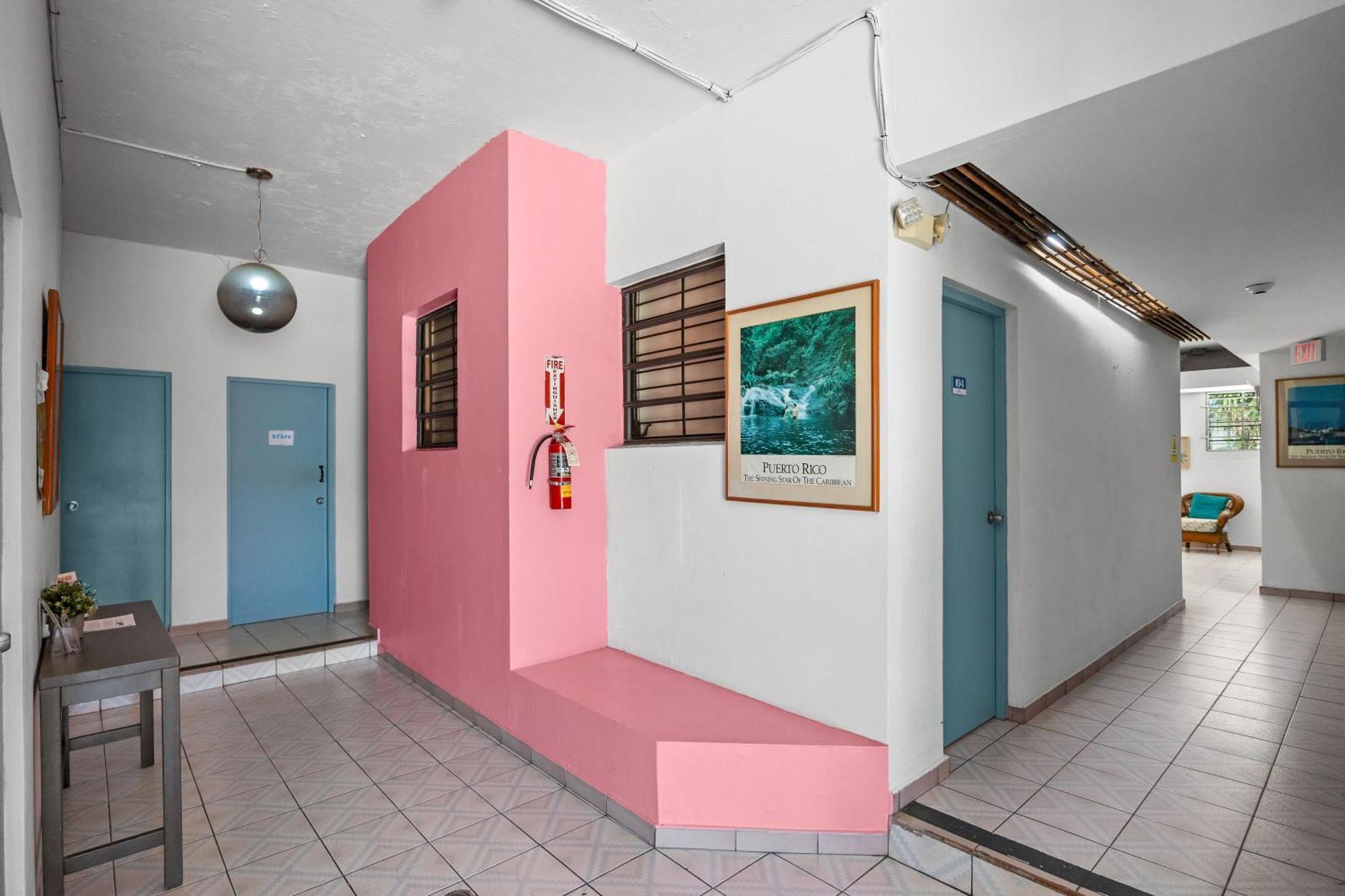 סן חואן Borinquen Beach Inn מראה חיצוני תמונה