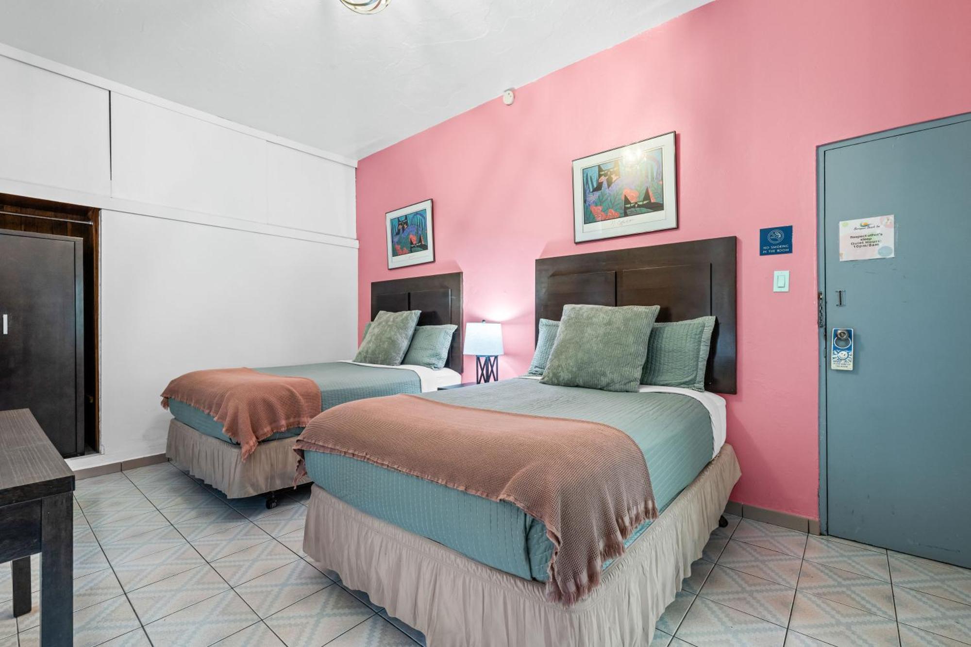 סן חואן Borinquen Beach Inn מראה חיצוני תמונה