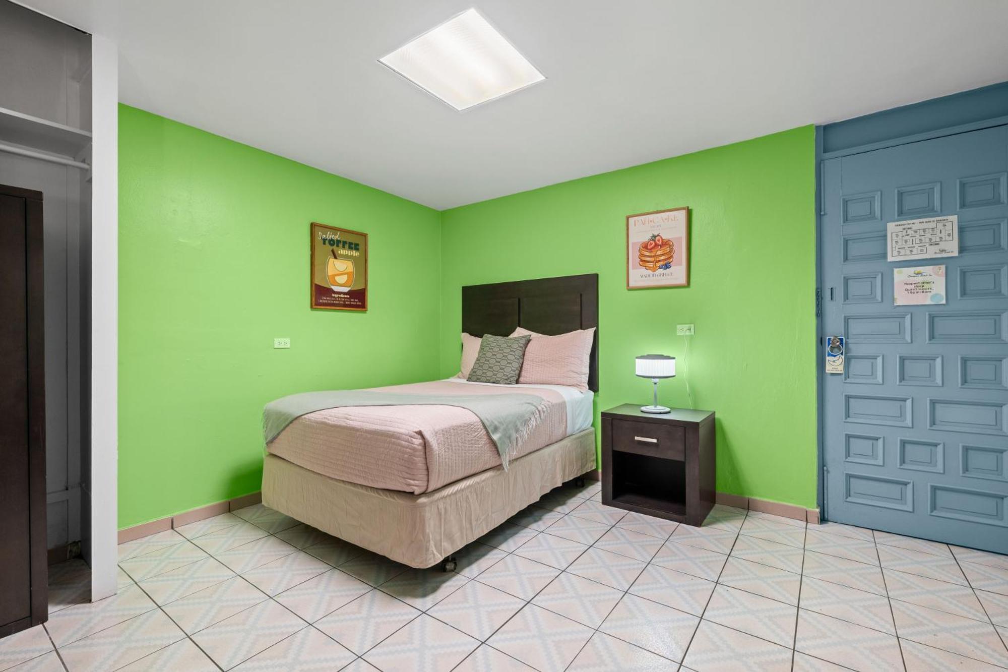 סן חואן Borinquen Beach Inn מראה חיצוני תמונה