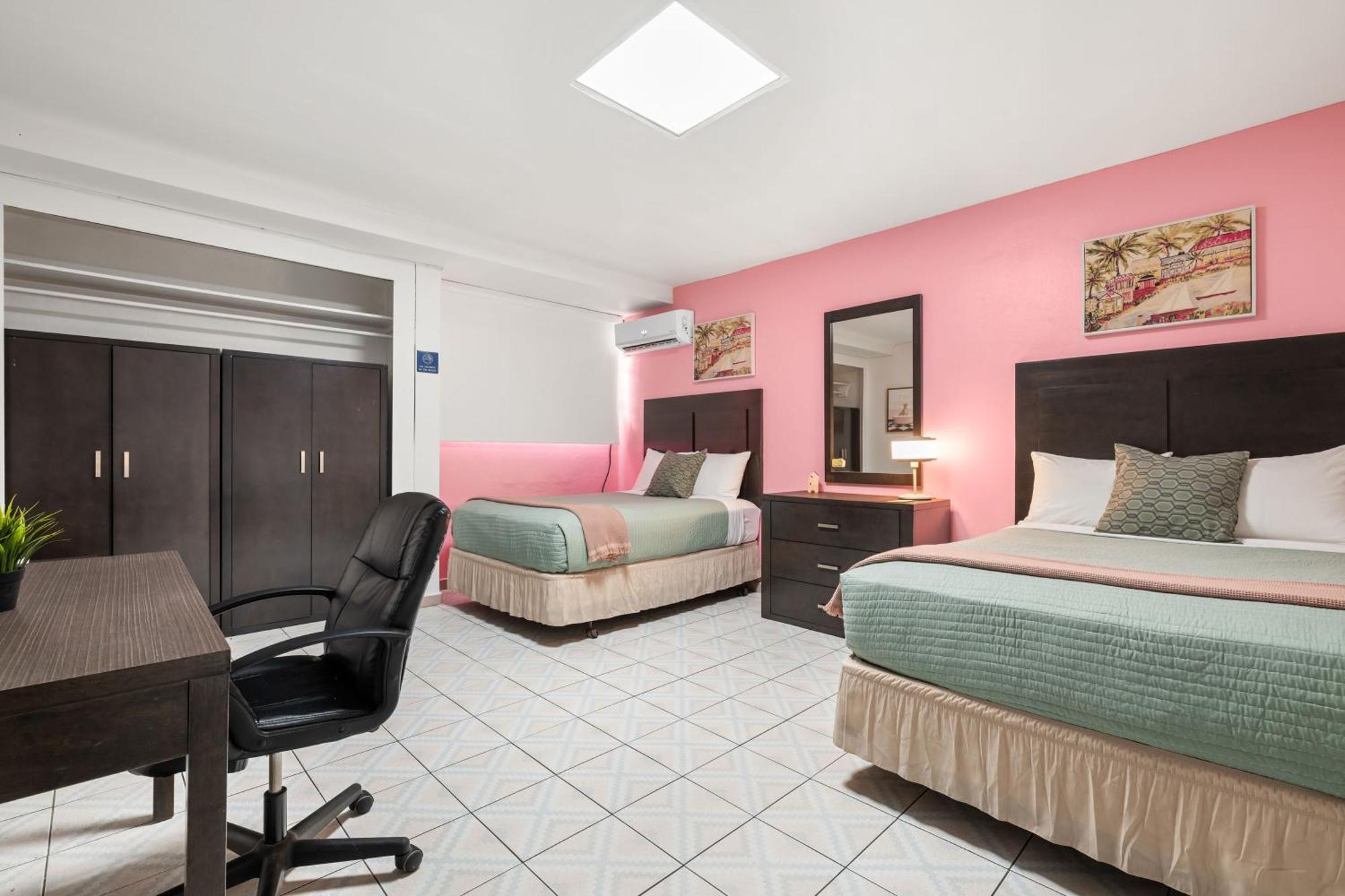 סן חואן Borinquen Beach Inn מראה חיצוני תמונה